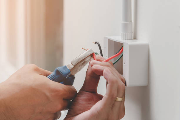 Best Emergency Electrical Repair Services  in Oak Grove, MS